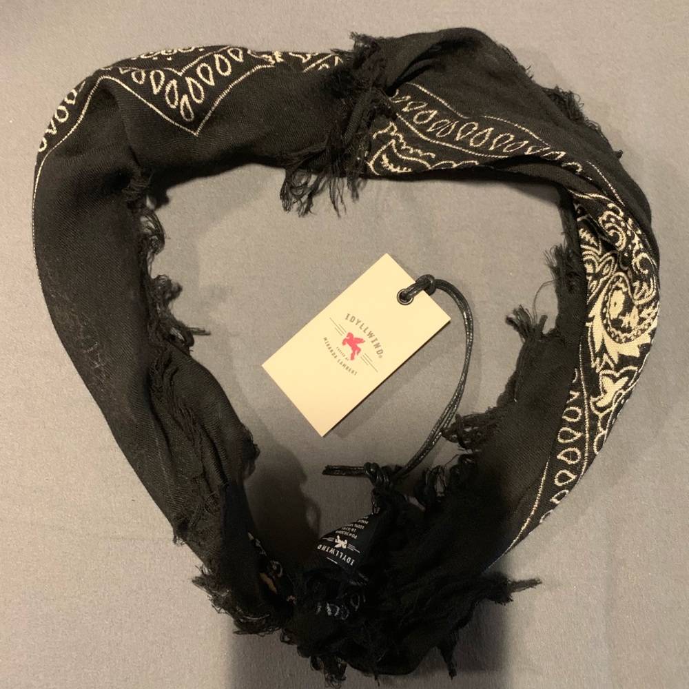 Idyllwind by Miranda Lambert Hair tie